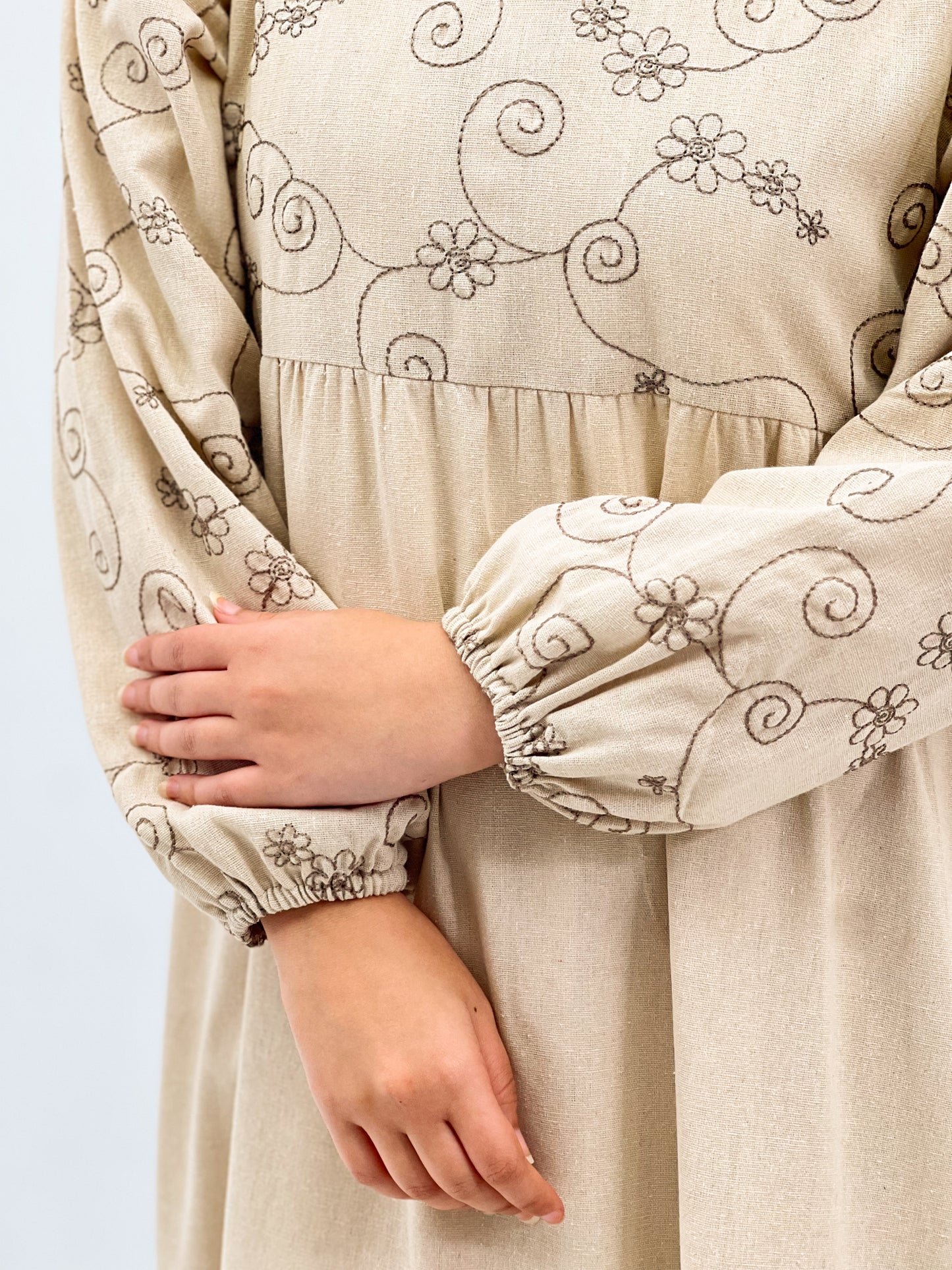 Atheer dress