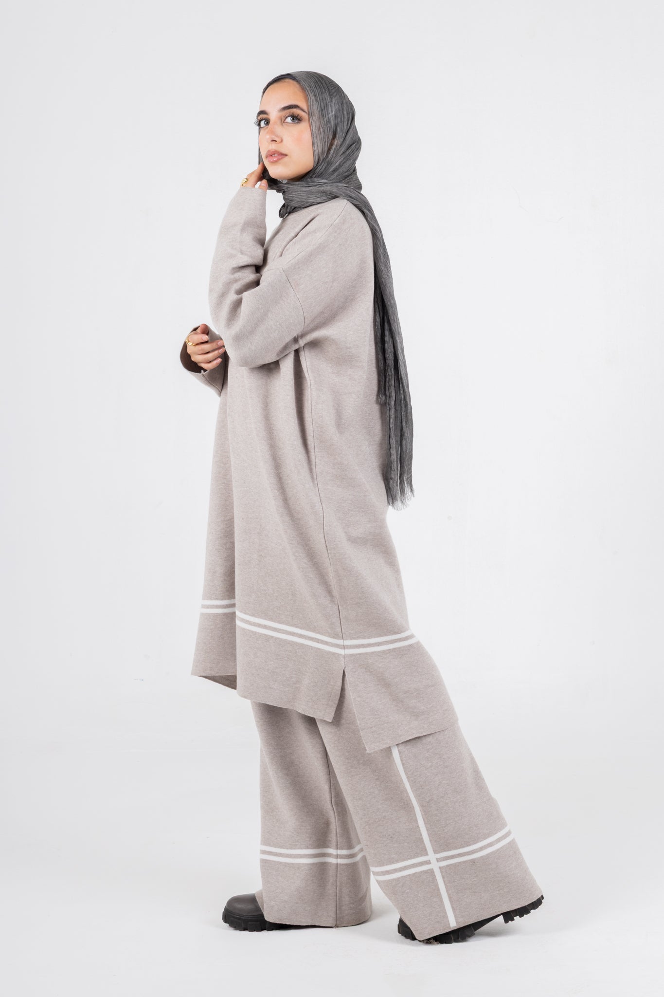 Alma set