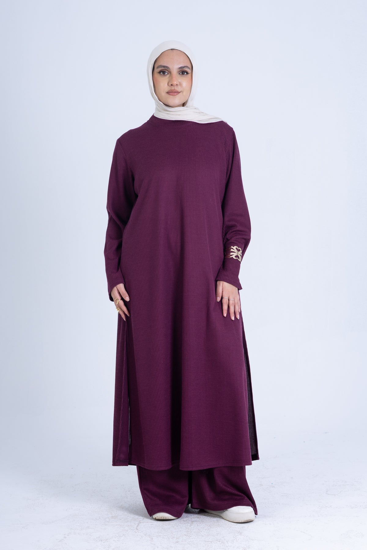 Almira set