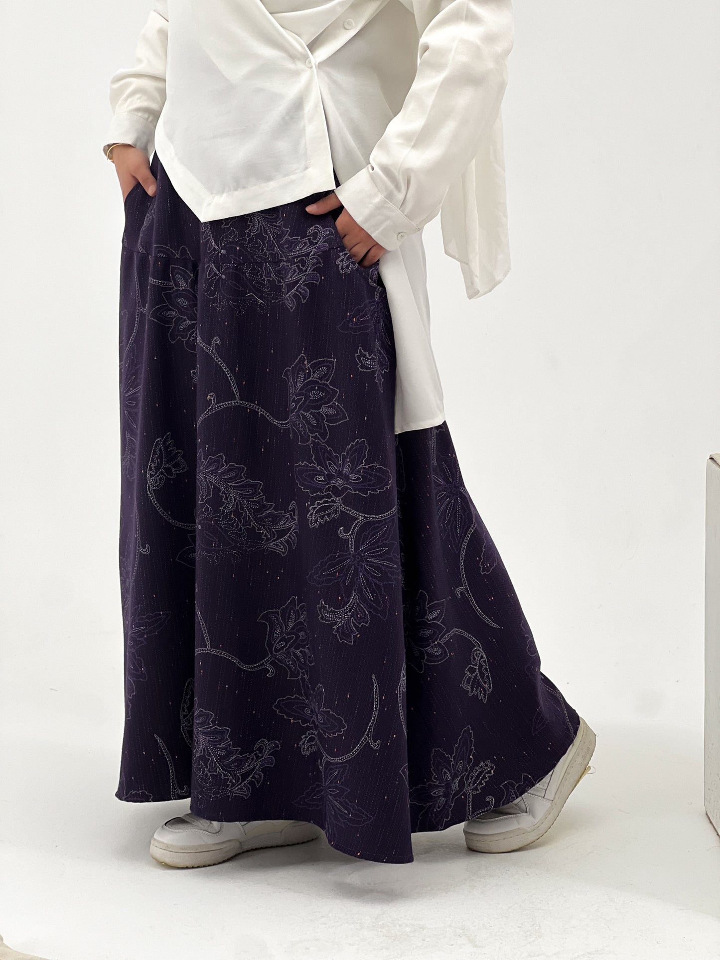 Sotra skirt