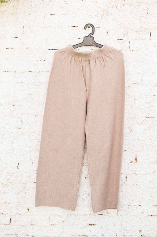 Wide-leg wool pants