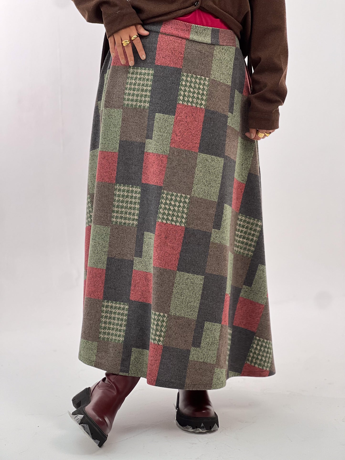 Checked wool skirt